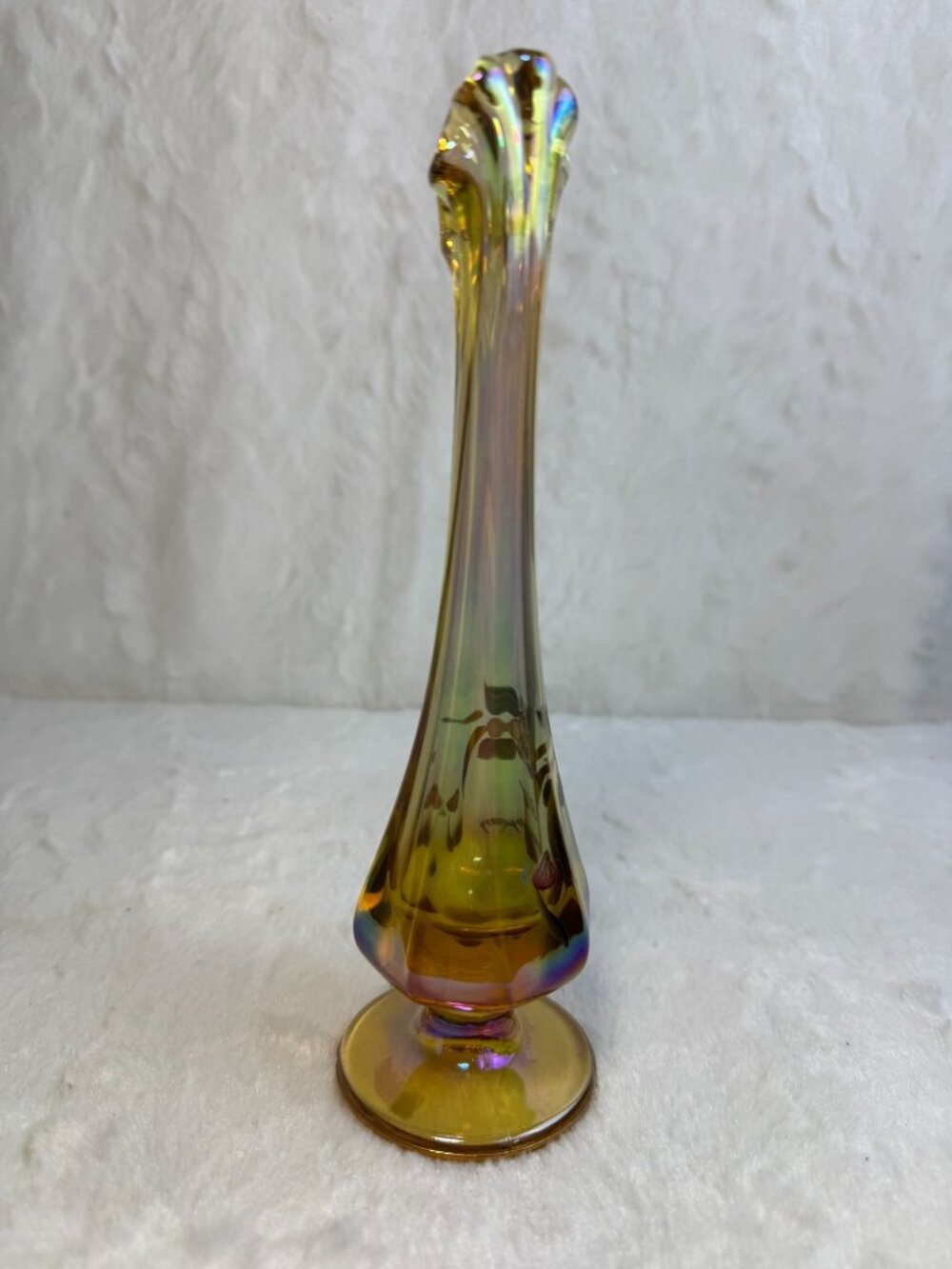 Ltd.Edition Fenton HandPainted Gold 50th Anniversary Glass Vase Signed D Cutshaw - Picture 3 of 7